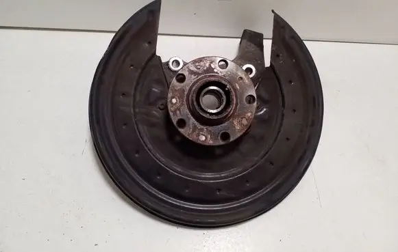 Bentley Continental Rear wheel hub