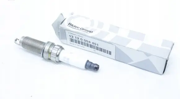 BMW M5 F90 Spark plug 0054451