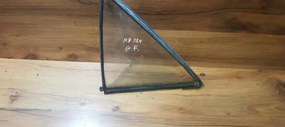 Mercedes-Benz E W124 Rear side window 43r001057