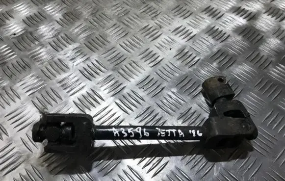 Volkswagen Jetta II Steering column universal joint