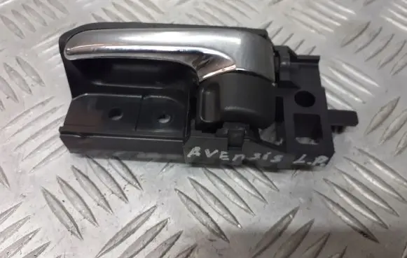 Toyota Avensis T250 Front door interior handle 50594A1