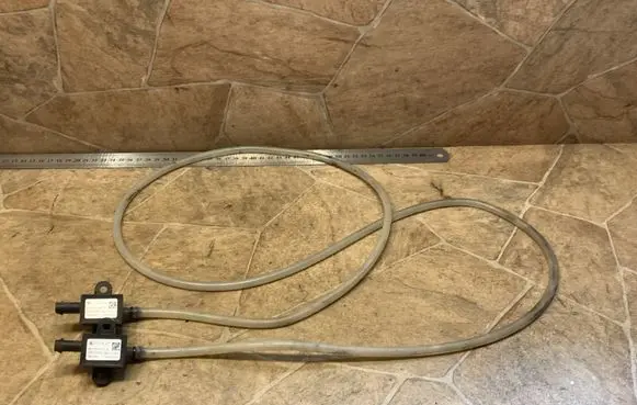 Mercedes-Benz E W212 Airbag deployment crash/impact sensor A2129056501