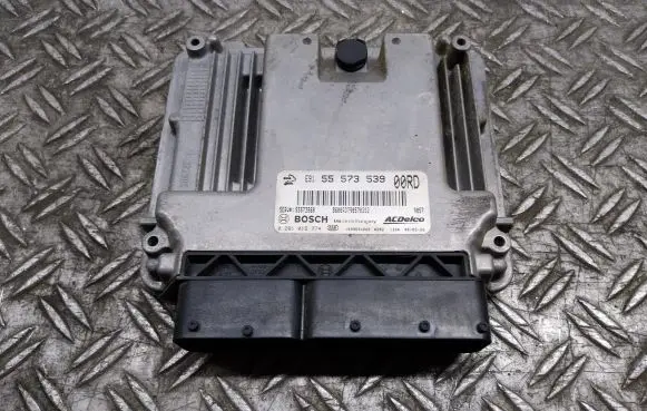 Opel Insignia A Engine control unit/module