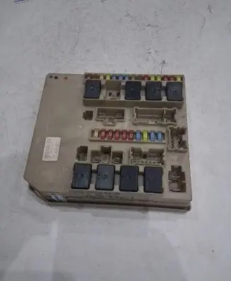 Renault Modus Fuse box set 674661C