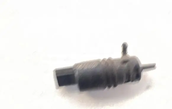 BMW 5 E60 E61 Windscreen/windshield washer pump 6934160