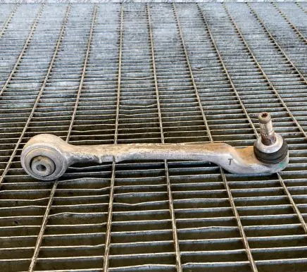 BMW 2 F22 F23 Front lower control arm/wishbone 6852992 6857330