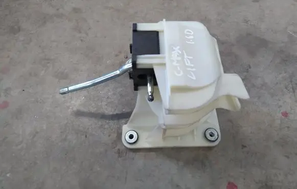 Ford Focus C-MAX Gear selector/shifter in gearbox 