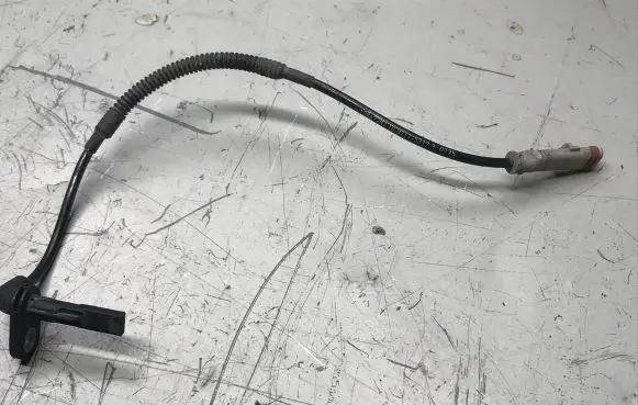 Opel Insignia A ABS brake wheel speed sensor 12842287