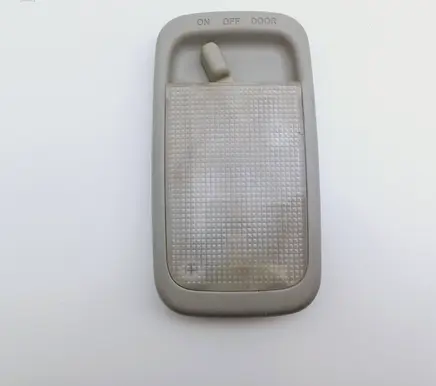 Toyota Yaris Rear seat light
