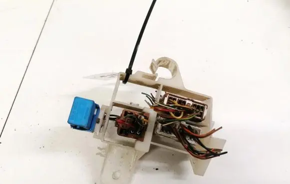 Nissan Almera N16 Fuse box set 243465M002 71244775