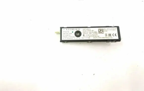Mercedes-Benz CLA C117 X117 W117 Radio antenna 2139056800 A2139056800