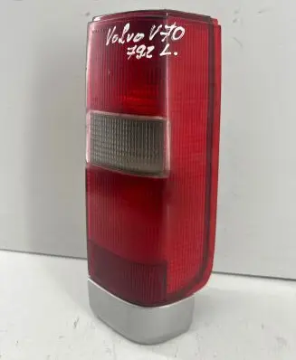 Volvo S70 V70 V70 XC Rear/tail lights 3512426 3512320