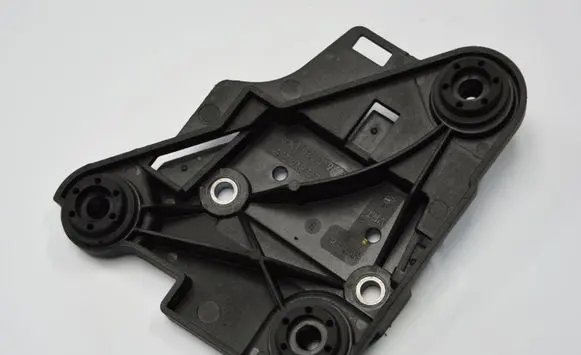 Volkswagen Golf VII ABS pump bracket 5Q0614235