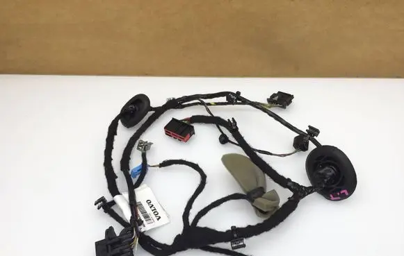 Volvo XC40 Rear door wiring loom 32218861AA R34371 16112020