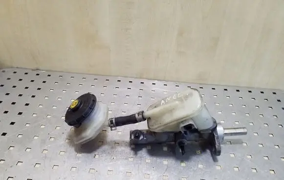 Honda Civic Master brake cylinder