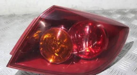 Mazda 3 I Rear/tail lights