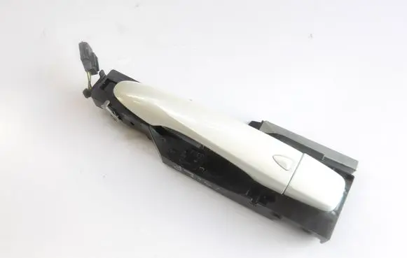 Nissan Qashqai Rear door handle trim 