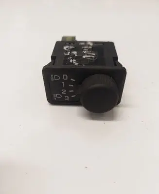 Nissan Almera Tino Headlight level height control switch 36997B