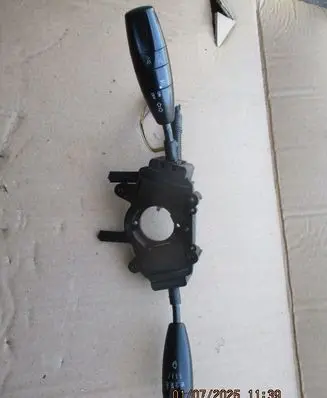 Daewoo Lanos Tailgate/trunk/boot open switch 