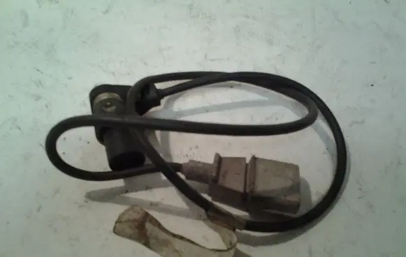 Audi A8 S8 D3 4E Crankshaft position sensor 0281002223 078906433A