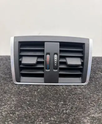 BMW 4 F36 Gran coupe Rear air vent grill 9207330 9333675