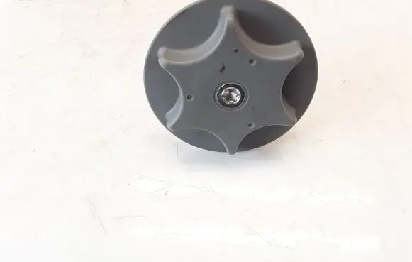 Nissan Qashqai Spare wheel bolt 