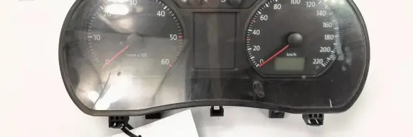 Volkswagen Polo IV 9N3 Speedometer (instrument cluster) 110080321037A