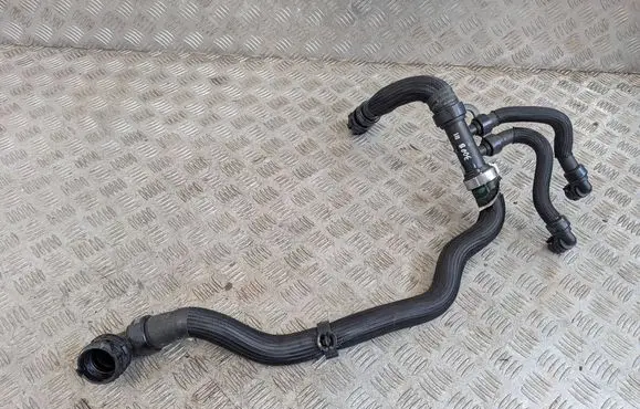 Peugeot 3008 III Engine coolant pipe/hose 9836767980