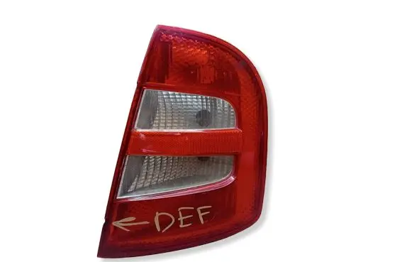 Skoda Fabia Mk1 (6Y) Rear/tail lights 6Y6945096B 6Y6945112B