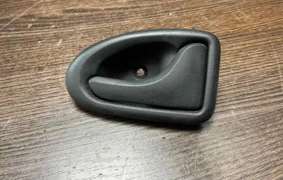 Iveco Daily 4th gen Front door interior handle 7700830078