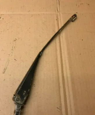 Volkswagen Golf II Rear wiper blade arm 191955706 191955707