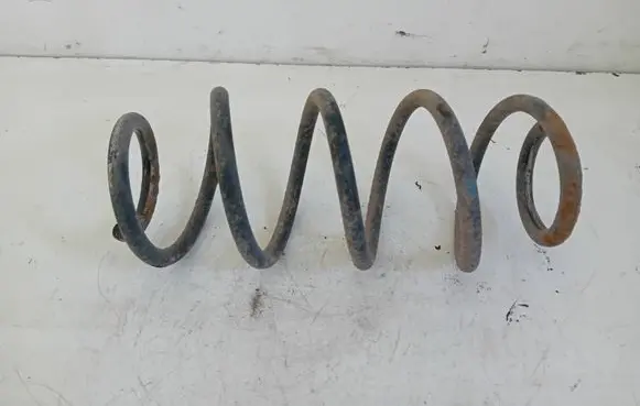 Toyota Yaris Rear coil spring