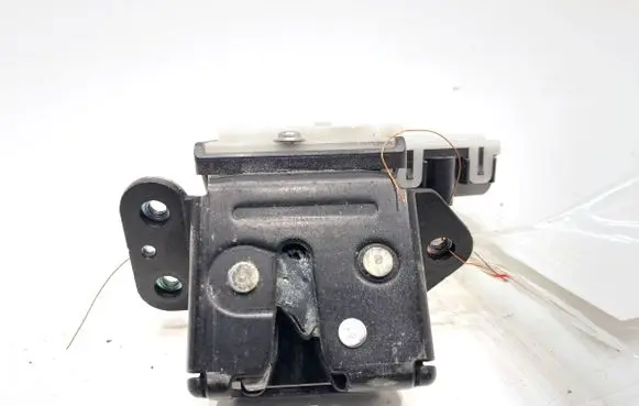 Mazda CX-5 Tailgate exterior lock C6728