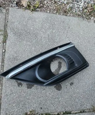 Citroen C4 Grand Picasso Front fog light trim/grill 9654197977 969486 2000660
