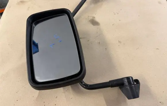 Volkswagen I LT Front door electric wing mirror 