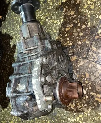 Gearbox transfer box case