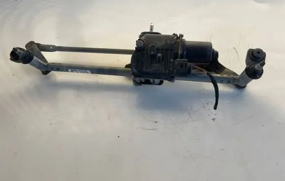 Volkswagen Scirocco Front wiper linkage and motor 1K8955119F 1K8955023F