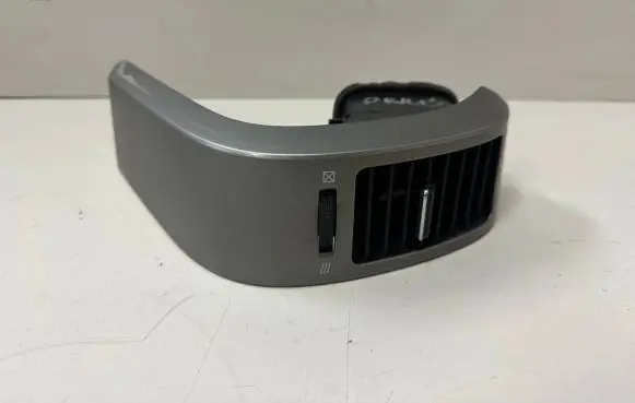 Toyota Prius (XW20) Dashboard side air vent grill/cover trim 4556617020 5565047040 5566147020