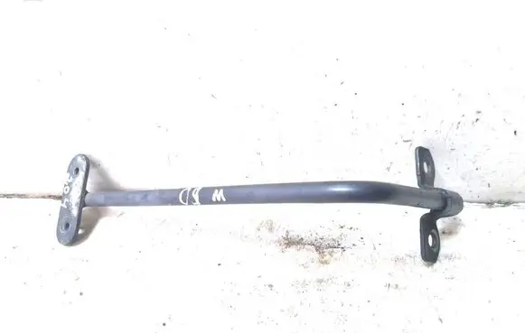 Mercedes-Benz C W204 Radiator support slam panel bracket A2048980032