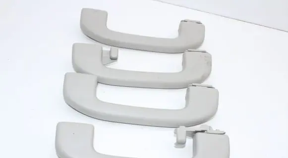 Nissan Leaf II (ZE1) A set of handles for the ceiling 