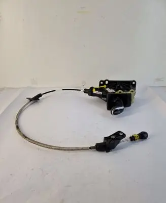 Volvo V40 Gear shifter/selector 31437817