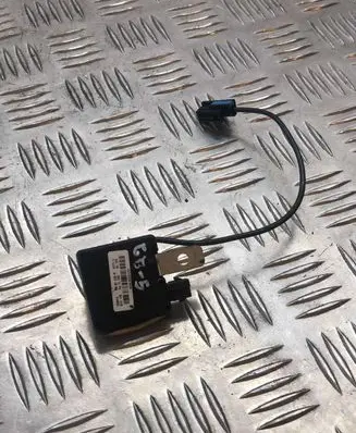 Antenna control unit