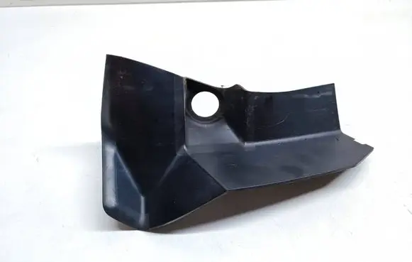 BMW 2 F46 Rear/tail light trim molding 7328159