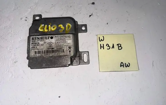 Renault Clio II Airbag control unit/module 8200277317 0285001537