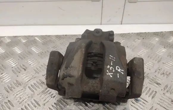 BMW X3 F25 Front brake caliper