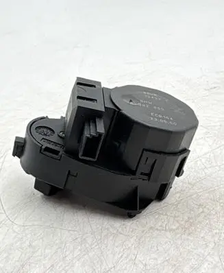 BMW 3 E46 Air flap motor/actuator 6902853 64116902853