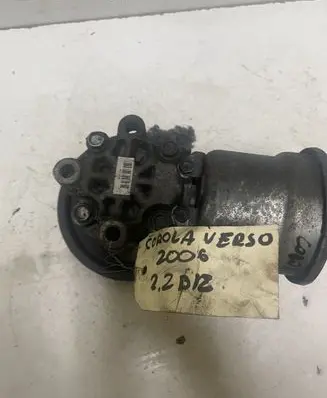 Toyota Corolla Verso E121 Power steering pump