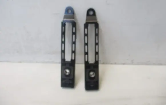 Skoda Fabia Mk2 (5J) Seat belt adjustment rail 