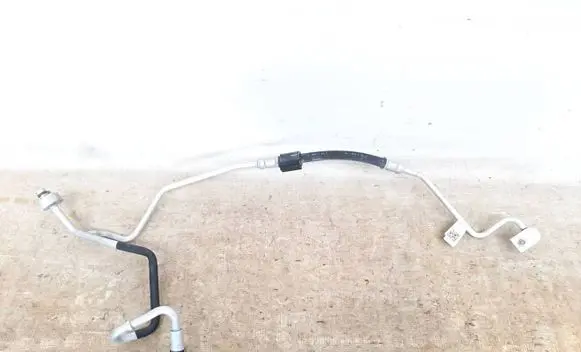 Audi Q7 4M Air conditioning (A/C) pipe/hose 4M1820720K