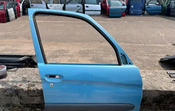 Citroen Xsara Picasso Front door